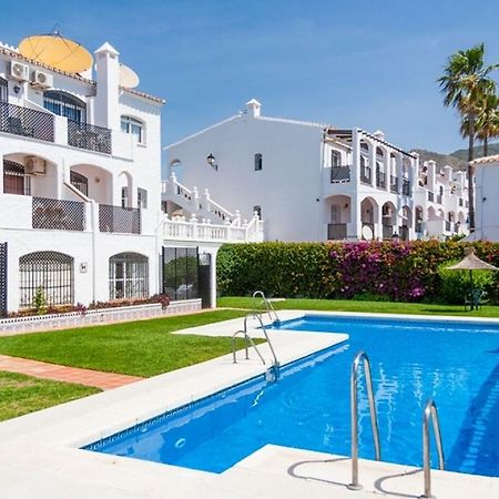 Apartment Verano Azul Nerja Phòng bức ảnh