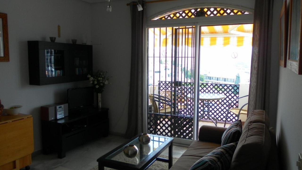 Apartment Verano Azul Nerja Phòng bức ảnh