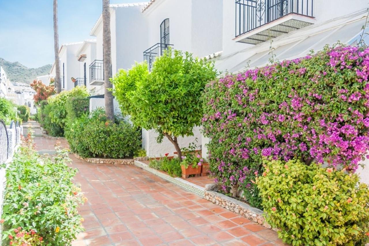 Apartment Verano Azul Nerja Phòng bức ảnh