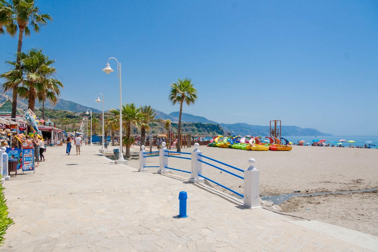 Apartment Verano Azul Nerja Phòng bức ảnh